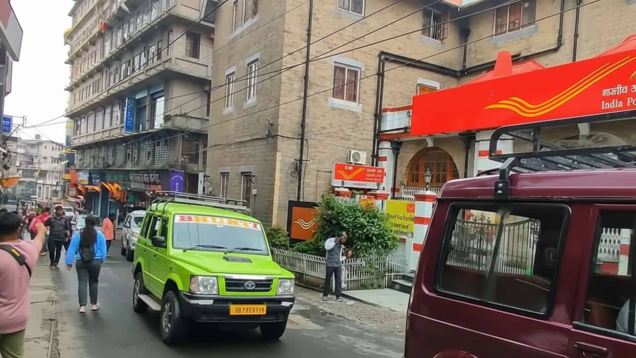 In this blog, mapunseen will help you know that facts that will help you choose the best Darjeeling Car Rental.