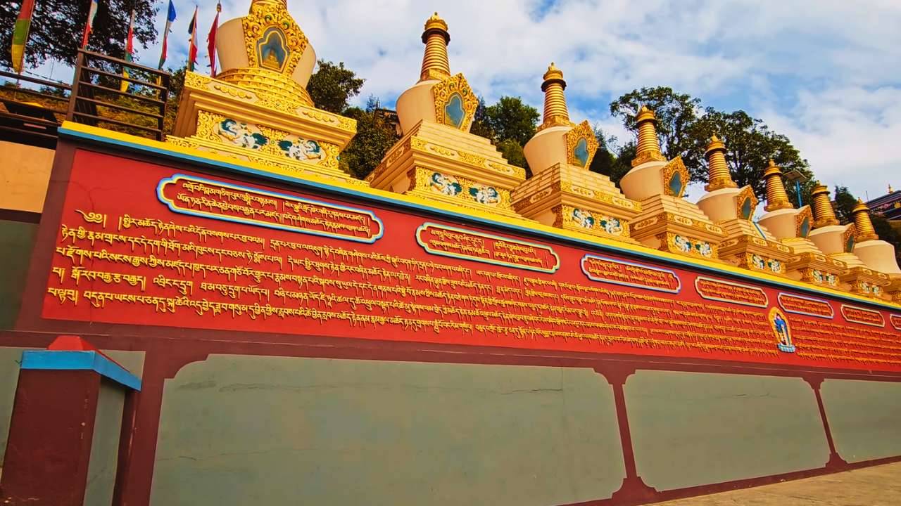 best Kalimpong car rental service takes you to good places