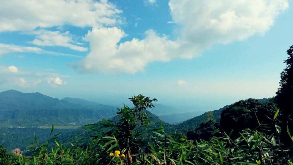 Jhandi: Witnesses Magnificent Views