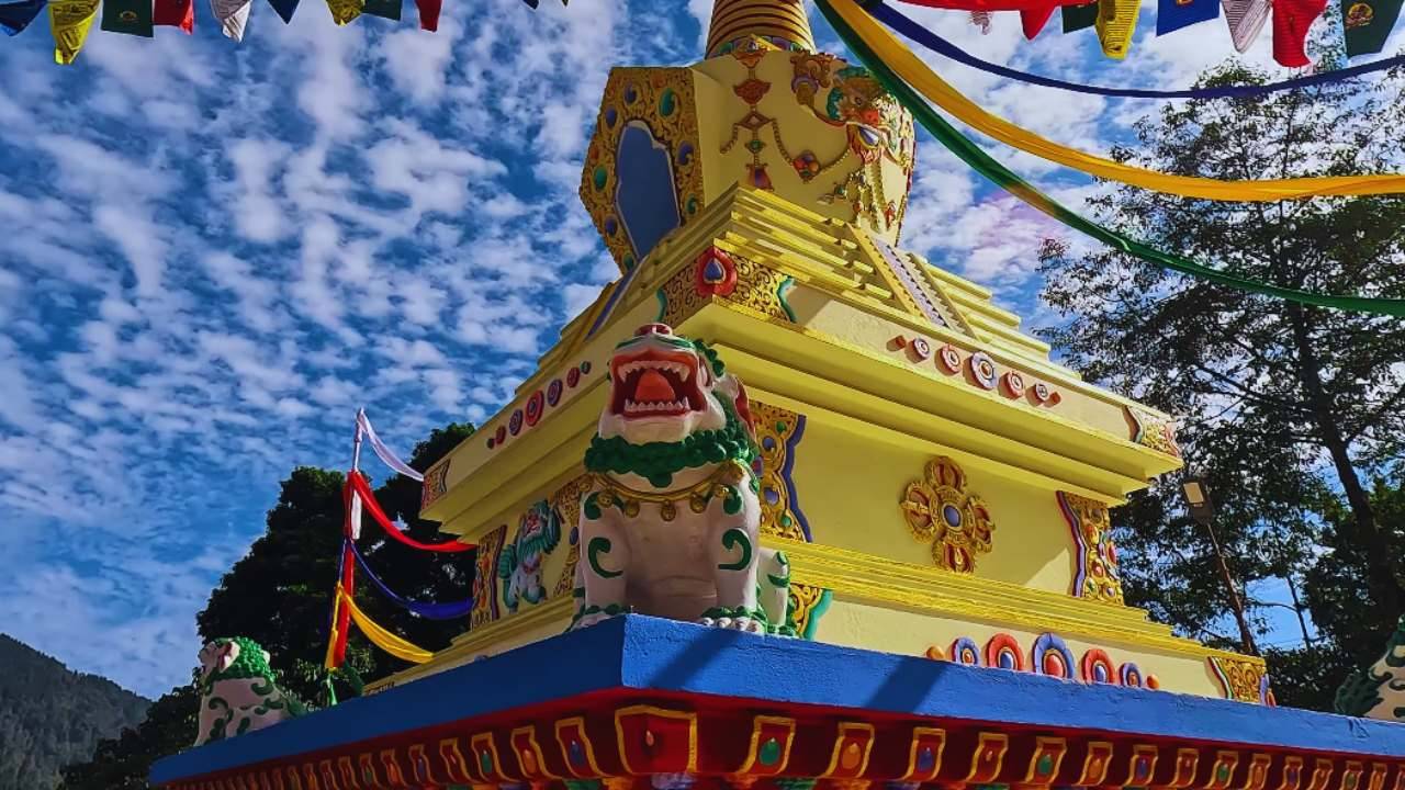 Lolegaon offers both pine trees, calm mountain, peaceful stays, perfect for slow and nature-focused getaway.