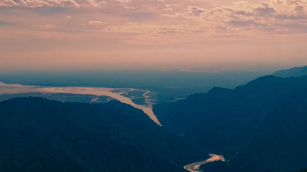 Samthar is one of those offbeat places that you will not appreciate until you visit the place yourself. Read this blog to learn more!